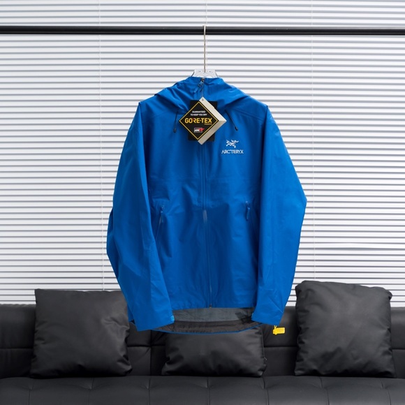 Arc'teryx Blue Jacket - Picture 1 of 6